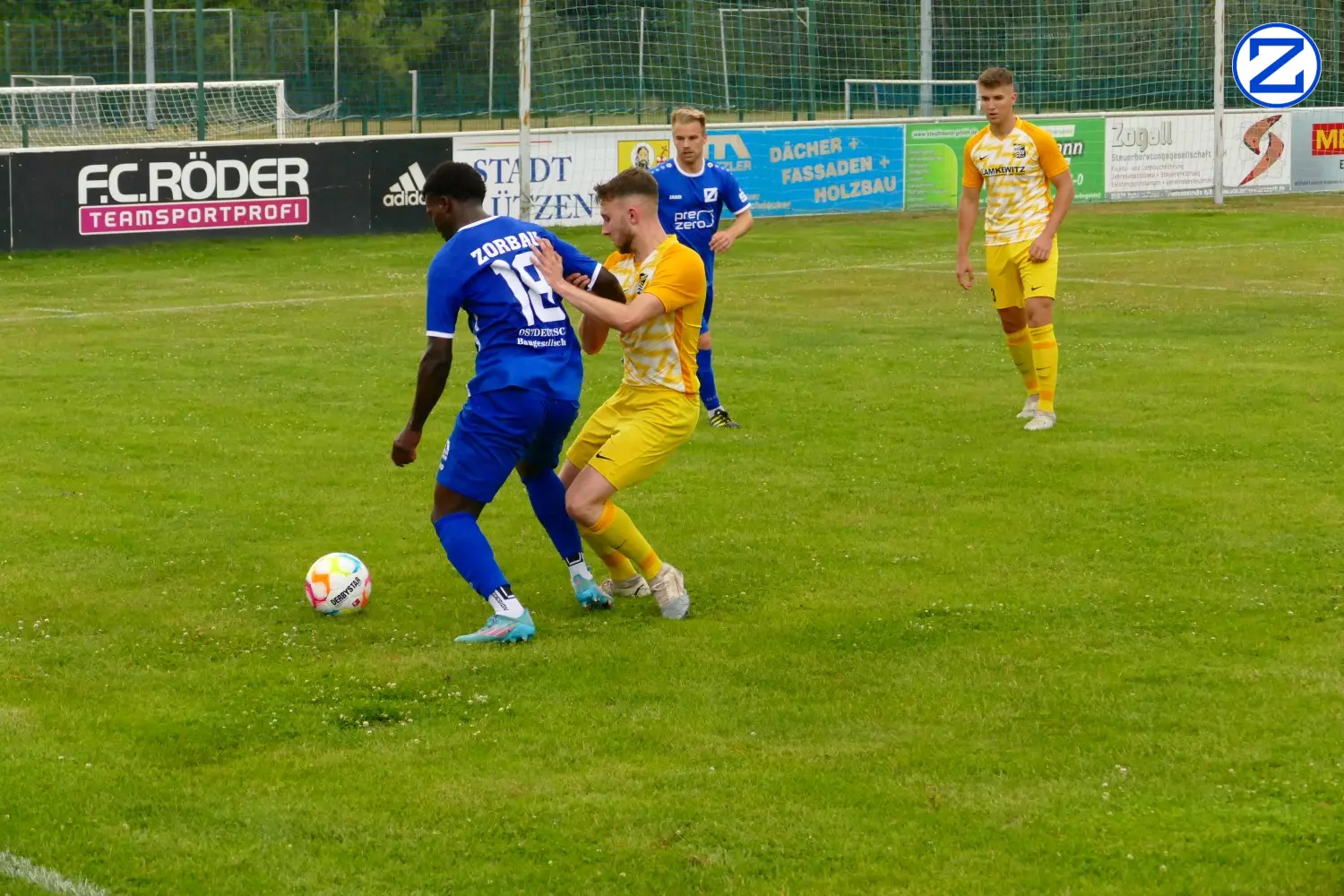 Bild: SV Blau-Weiß Zorbau - Radefelder SV 90 6:3 (3:2) - Radefeld1014