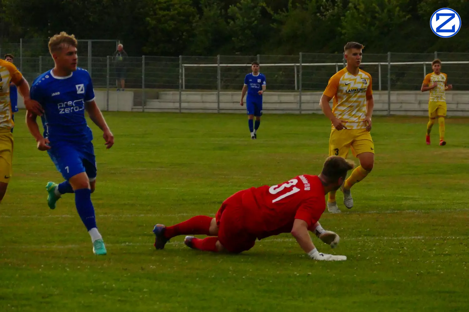 Bild: SV Blau-Weiß Zorbau - Radefelder SV 90 6:3 (3:2) - Radefeld1035