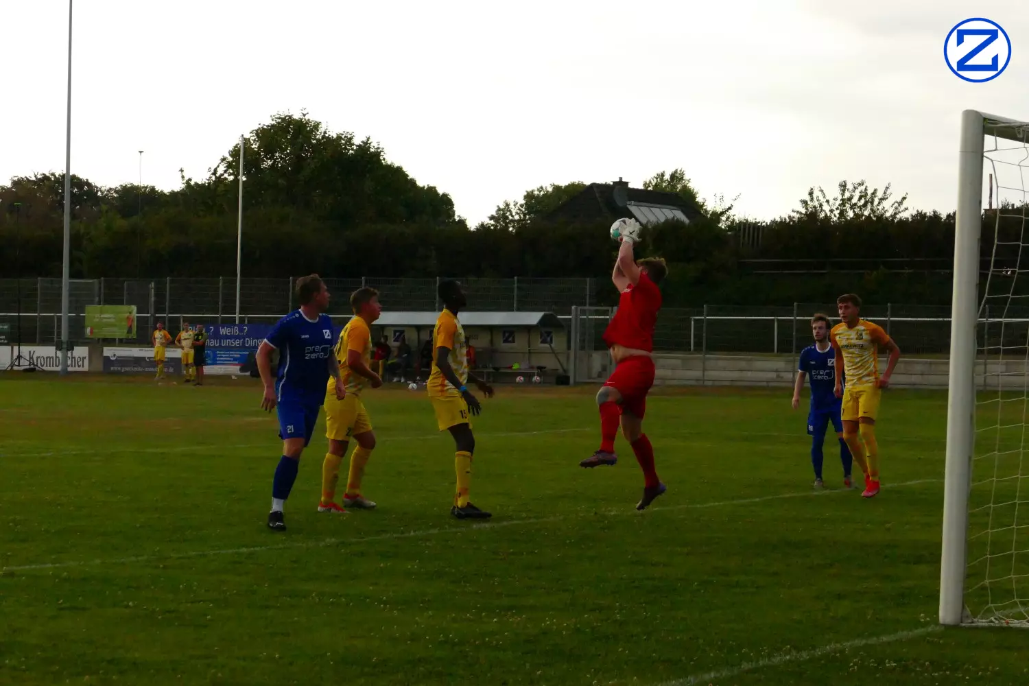 Bild: SV Blau-Weiß Zorbau - Radefelder SV 90 6:3 (3:2) - Radefeld2006