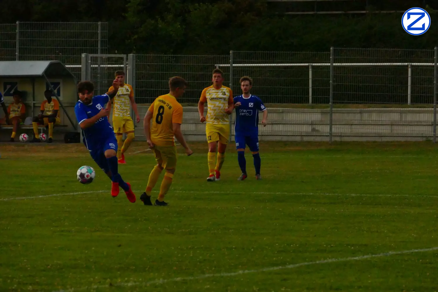Bild: SV Blau-Weiß Zorbau - Radefelder SV 90 6:3 (3:2) - Radefeld2007