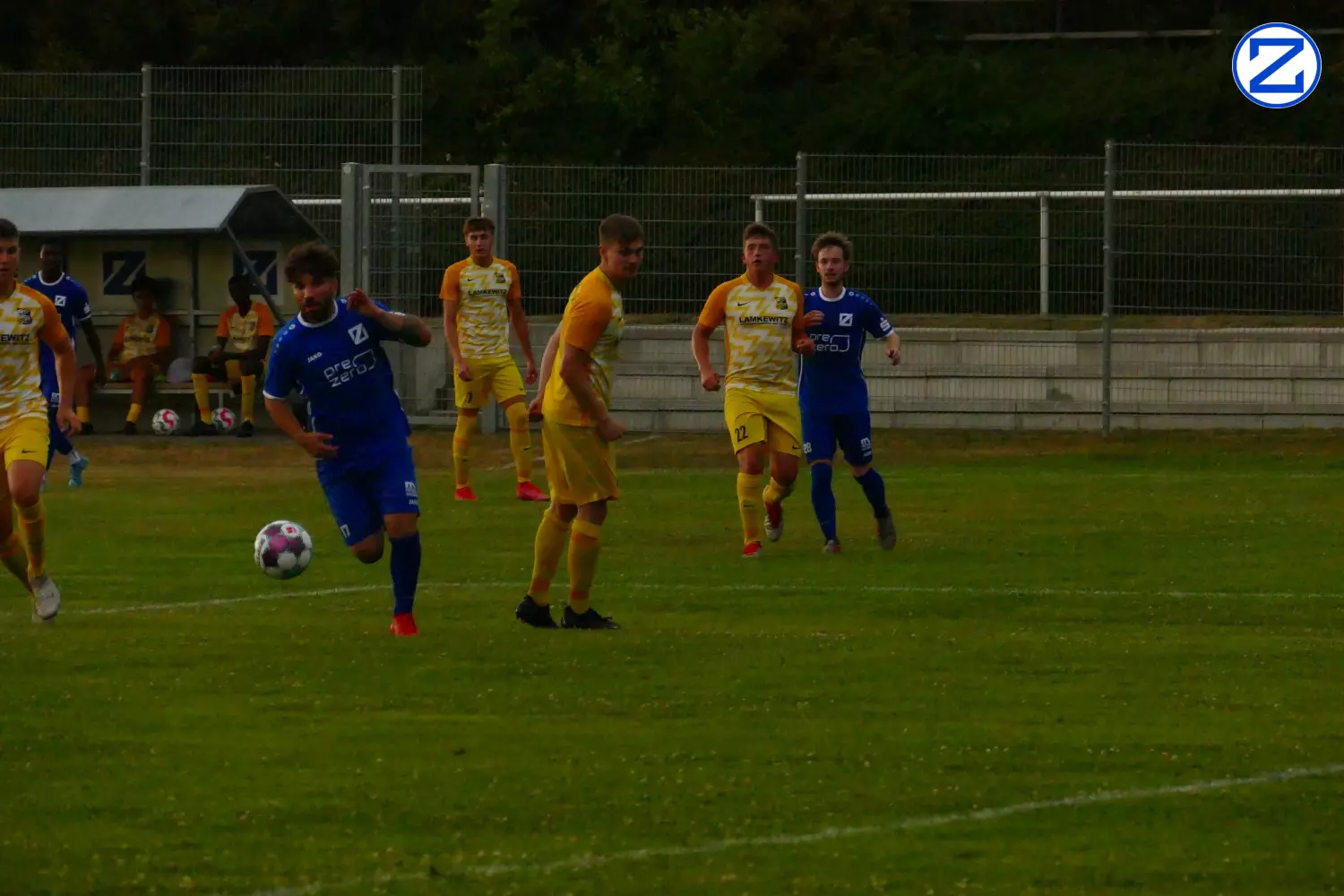 Bild: SV Blau-Weiß Zorbau - Radefelder SV 90 6:3 (3:2) - Radefeld2008