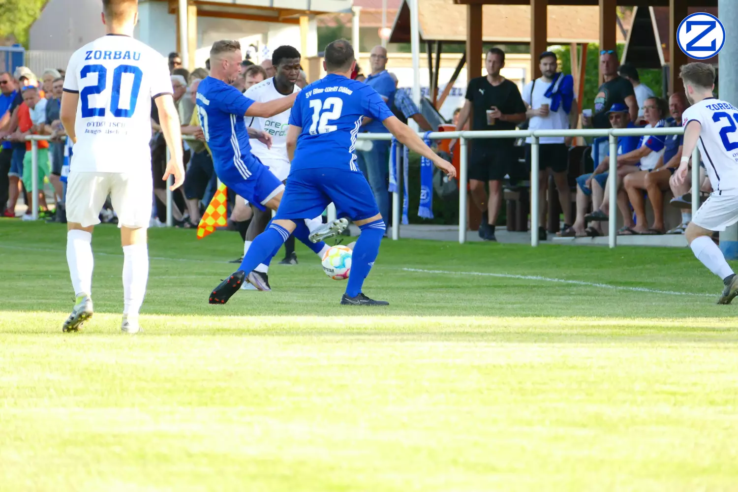 Bild: SV Blau-Weiß Zorbau - SV Blau-Weiß Dölau 3:1 (1:0) - Doelau1015