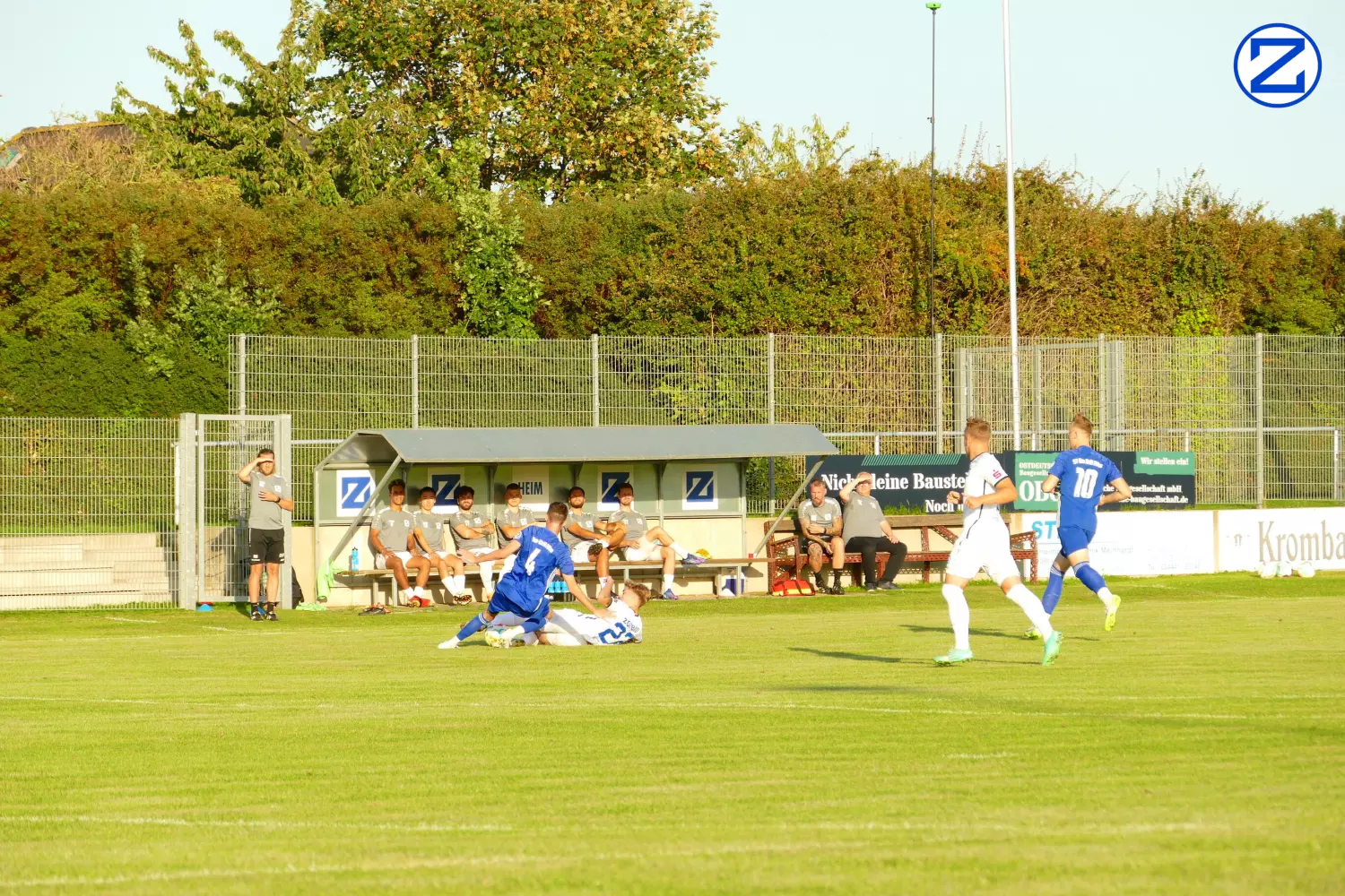 Bild: SV Blau-Weiß Zorbau - SV Blau-Weiß Dölau 3:1 (1:0) - Doelau1030