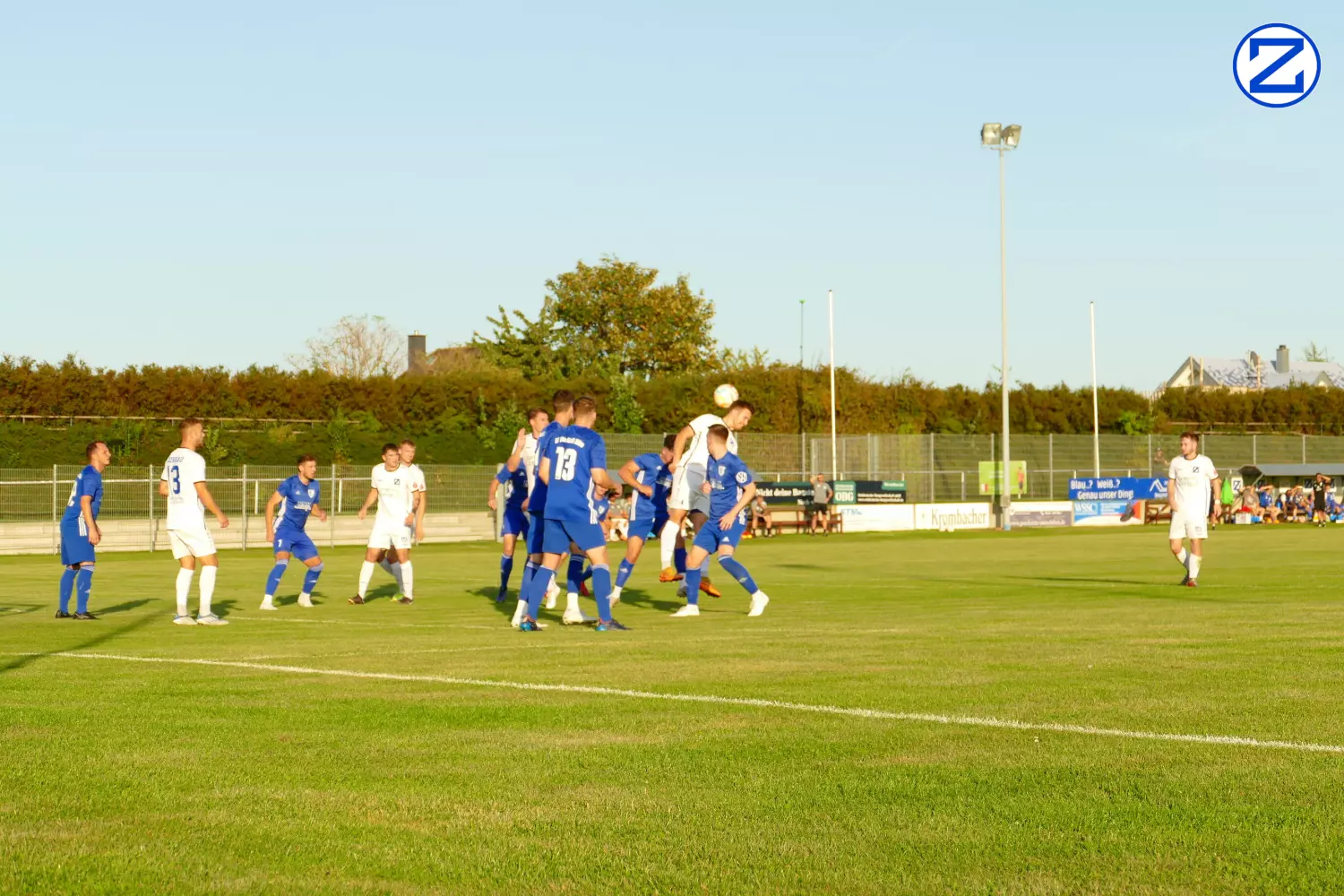 Bild: SV Blau-Weiß Zorbau - SV Blau-Weiß Dölau 3:1 (1:0) - Doelau2013