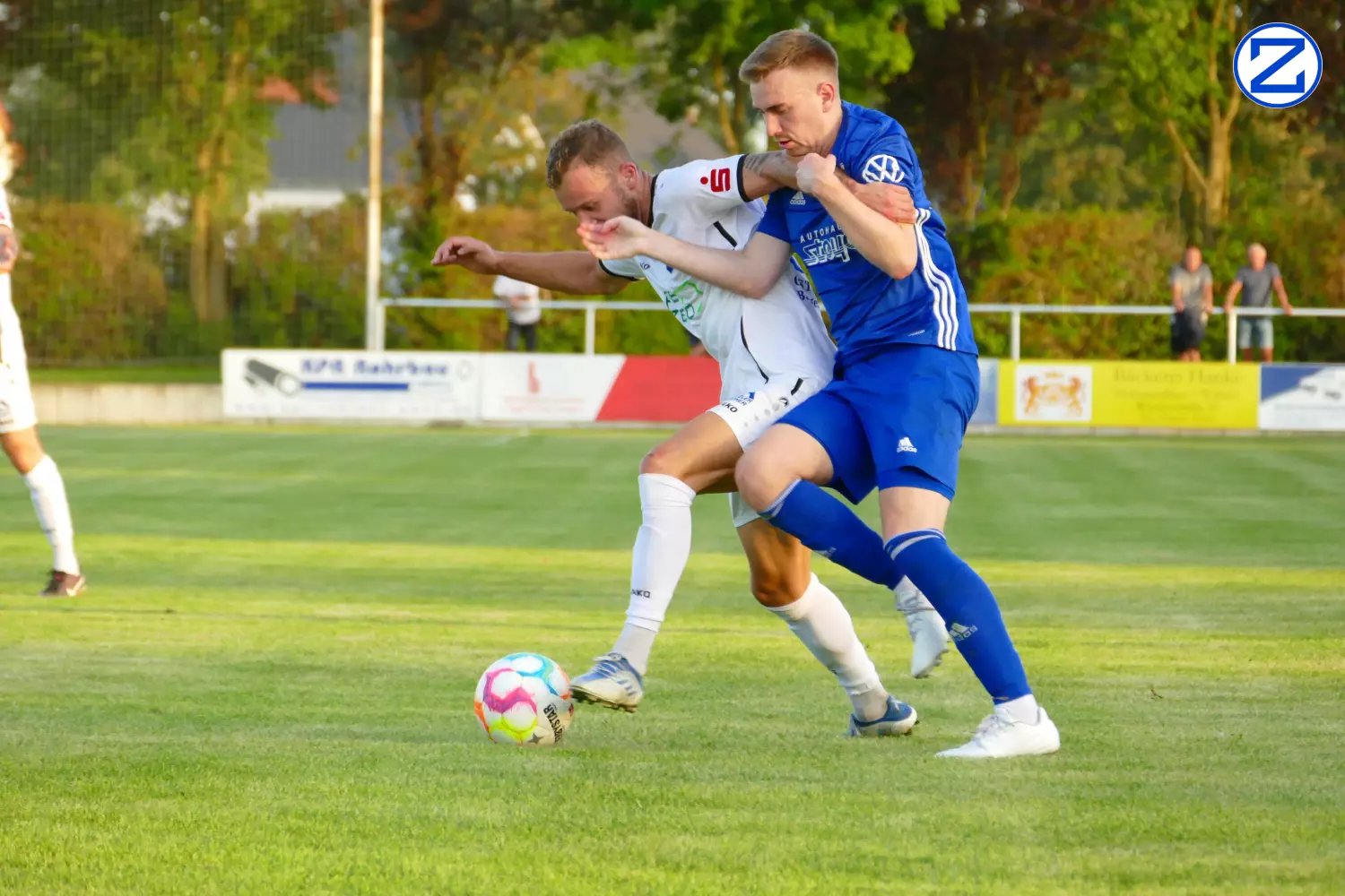 Bild: SV Blau-Weiß Zorbau - SV Blau-Weiß Dölau 3:1 (1:0) - Doelau3002