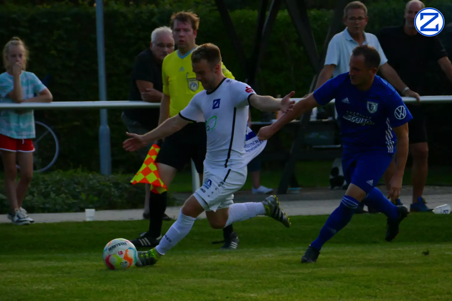 Bild: SV Blau-Weiß Zorbau - SV Blau-Weiß Dölau 3:1 (1:0) - Doelau3017