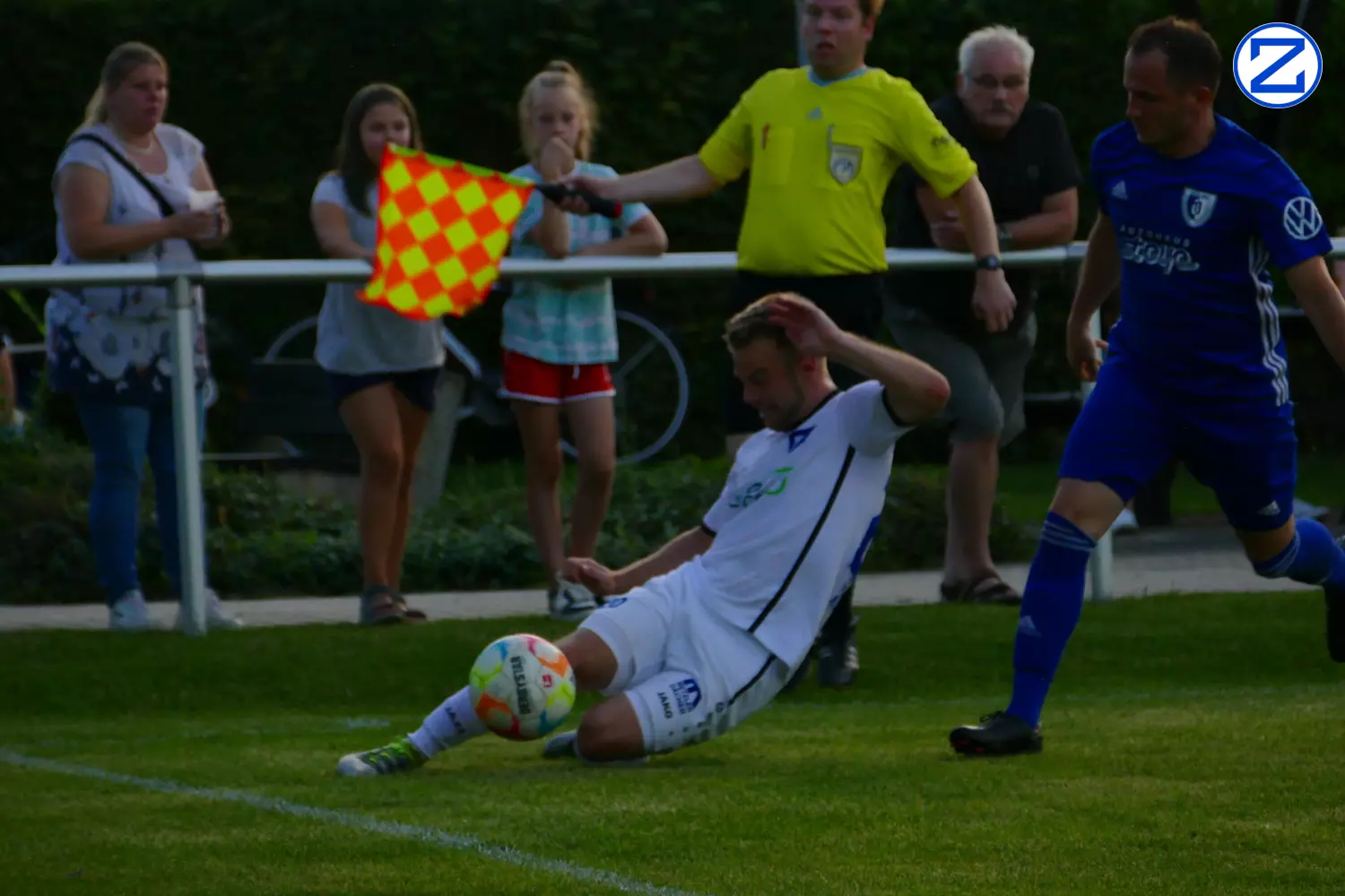 Bild: SV Blau-Weiß Zorbau - SV Blau-Weiß Dölau 3:1 (1:0) - Doelau3019