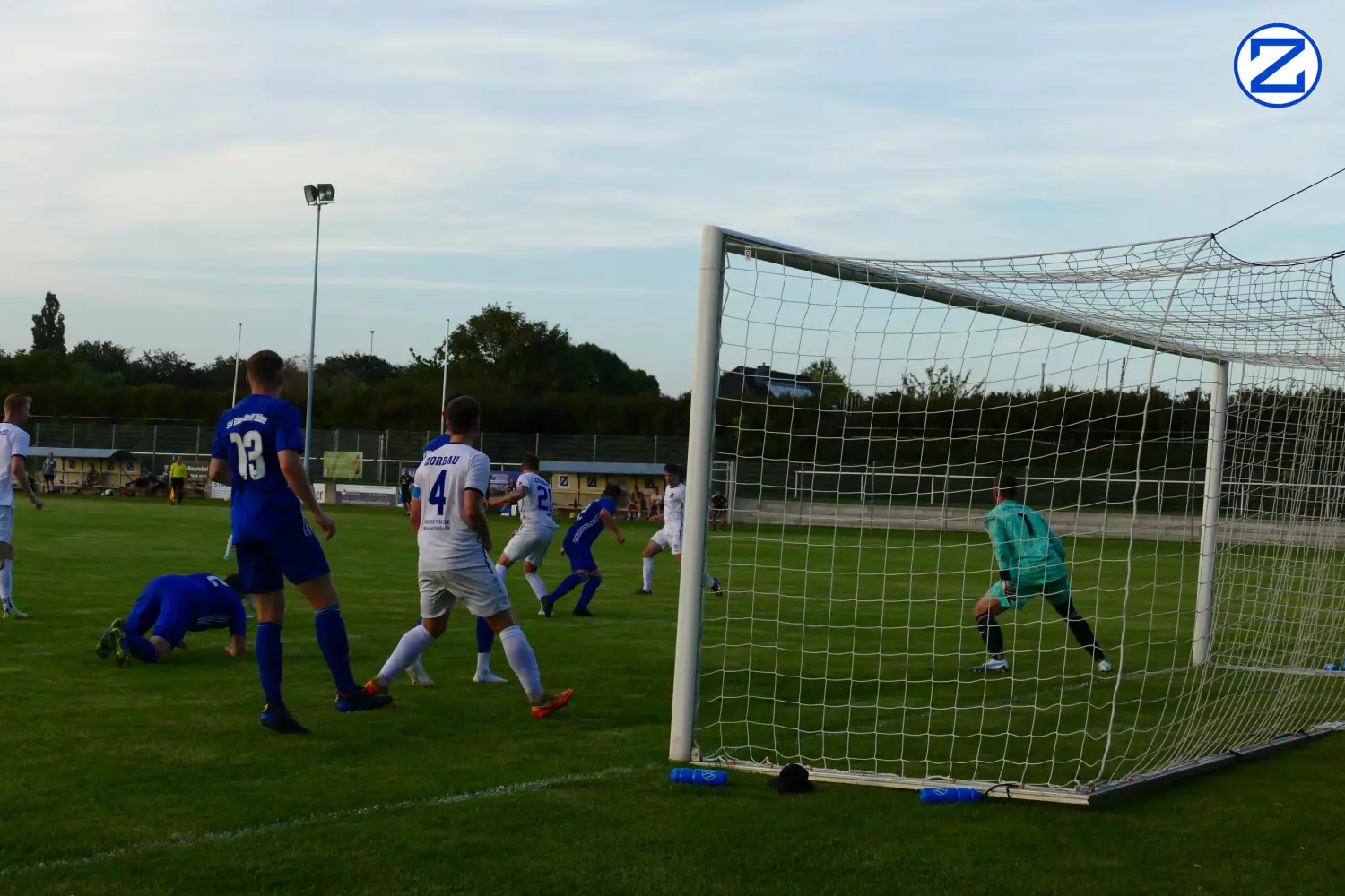 Bild: SV Blau-Weiß Zorbau - SV Blau-Weiß Dölau 3:1 (1:0) - Doelau3022