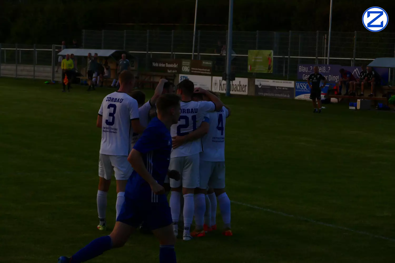 Bild: SV Blau-Weiß Zorbau - SV Blau-Weiß Dölau 3:1 (1:0) - Doelau3036