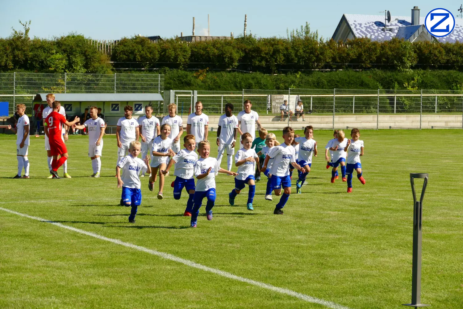 Bild: SV Blau-Weiß Zorbau - SV Dessau 05 4:2 (2:1) - Dessau1006