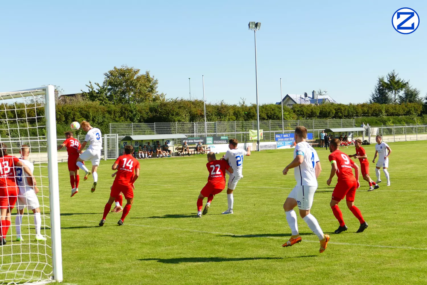 Bild: SV Blau-Weiß Zorbau - SV Dessau 05 4:2 (2:1) - Dessau1020