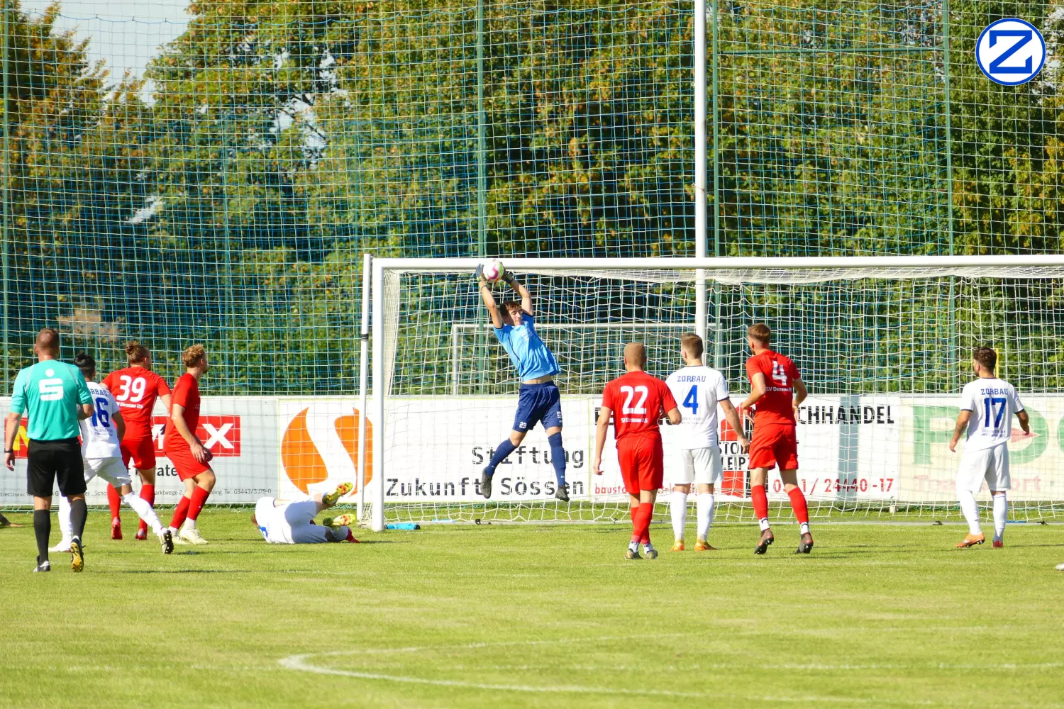 Bild: SV Blau-Weiß Zorbau - SV Dessau 05 4:2 (2:1) - Dessau2001