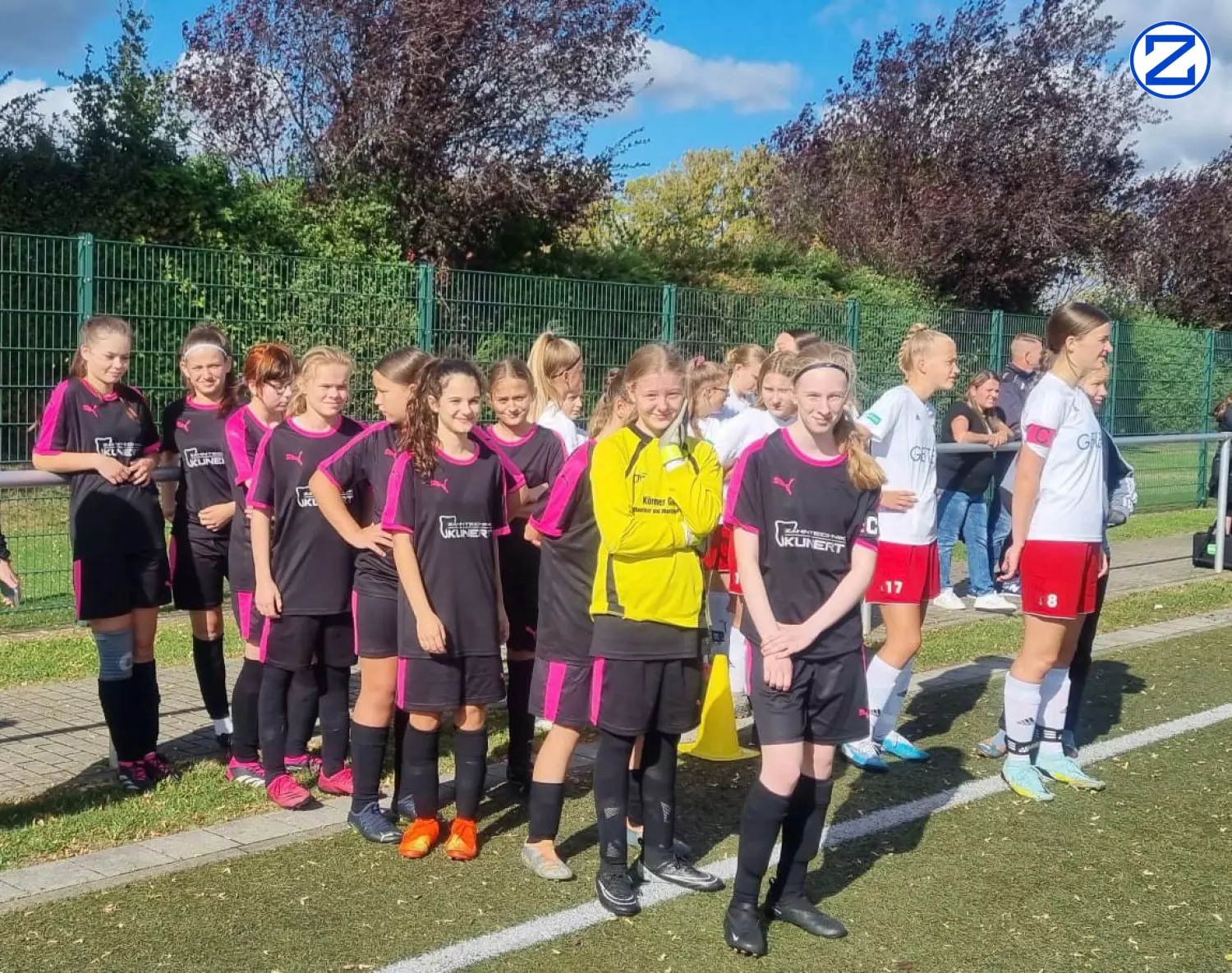 Bild: C-Juniorinnen: SV Blau-Weiß Zorbau - Magdeburger FFC 2:14 - Zorbau004