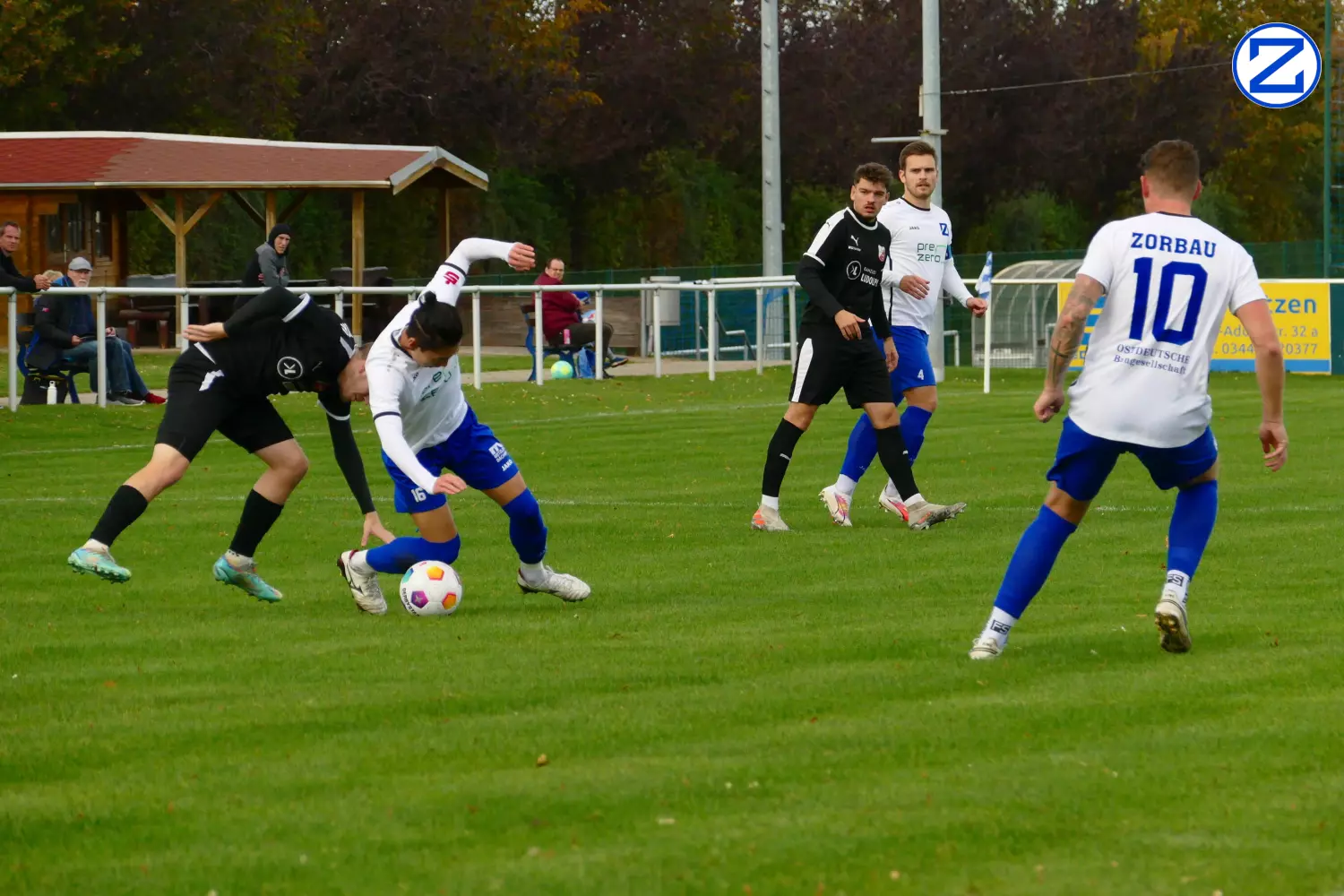 Bild: SV Blau-Weiß Zorbau - BSV Halle-Ammendorf 1:0 n.V. - Ammendorf002