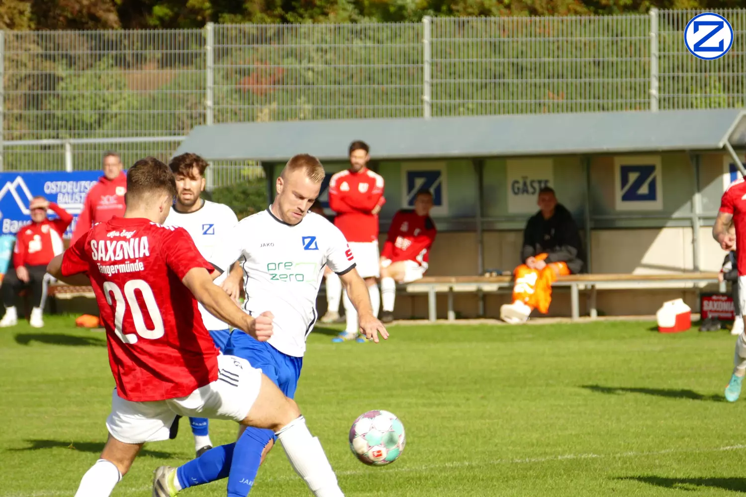 Bild: SV Blau-Weiß Zorbau - FSV Saxonia Tangermünde 1:0 (1:0) - Tangermuende1028