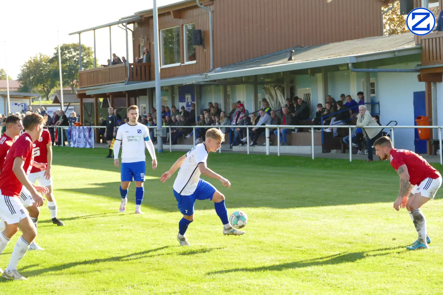 Bild: SV Blau-Weiß Zorbau - FSV Saxonia Tangermünde 1:0 (1:0) - Tangermuende3009