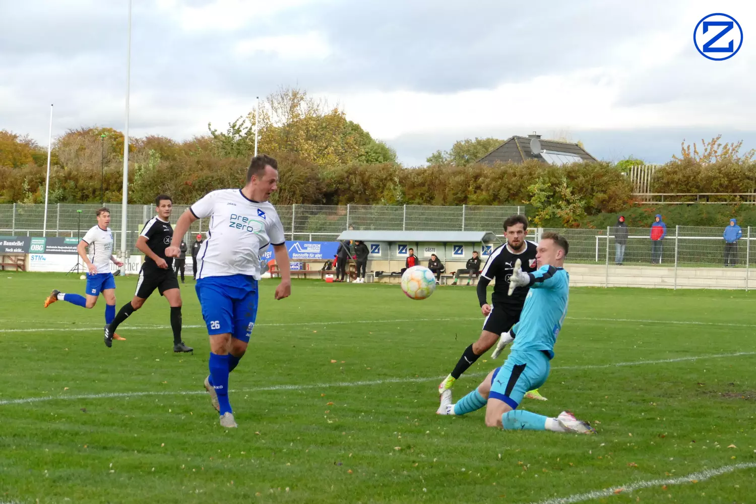 Bild: SV Blau-Weiß Zorbau - BSV Halle-Ammendorf 2:0 (1:0) - Ammendorf2003