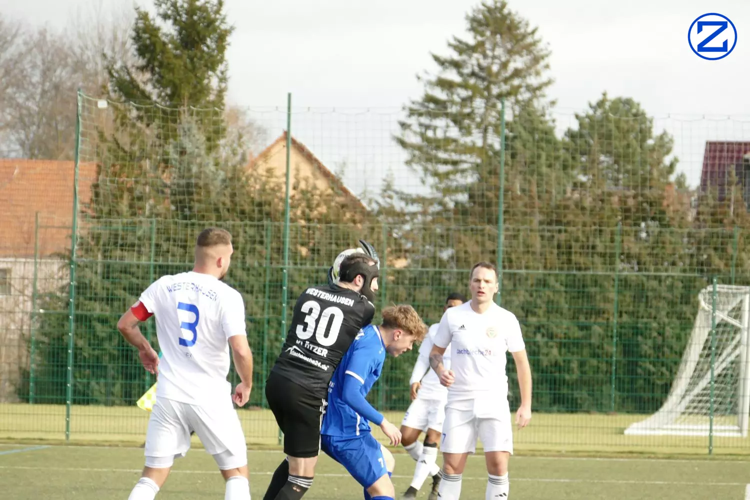 Bild: SV Blau-Weiß Zorbau - SV 1890 Westerhausen 4:2 (2:1) - Westerhausen1001