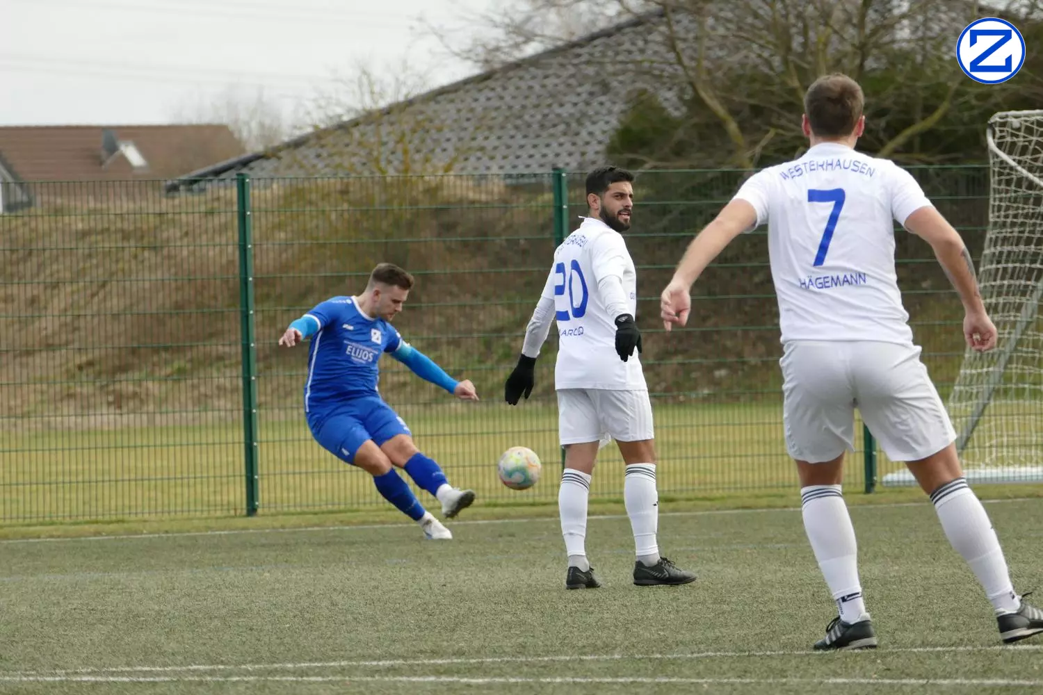 Bild: SV Blau-Weiß Zorbau - SV 1890 Westerhausen 4:2 (2:1) - Westerhausen1004