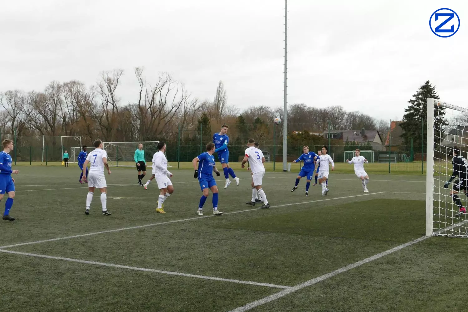 Bild: SV Blau-Weiß Zorbau - SV 1890 Westerhausen 4:2 (2:1) - Westerhausen1028