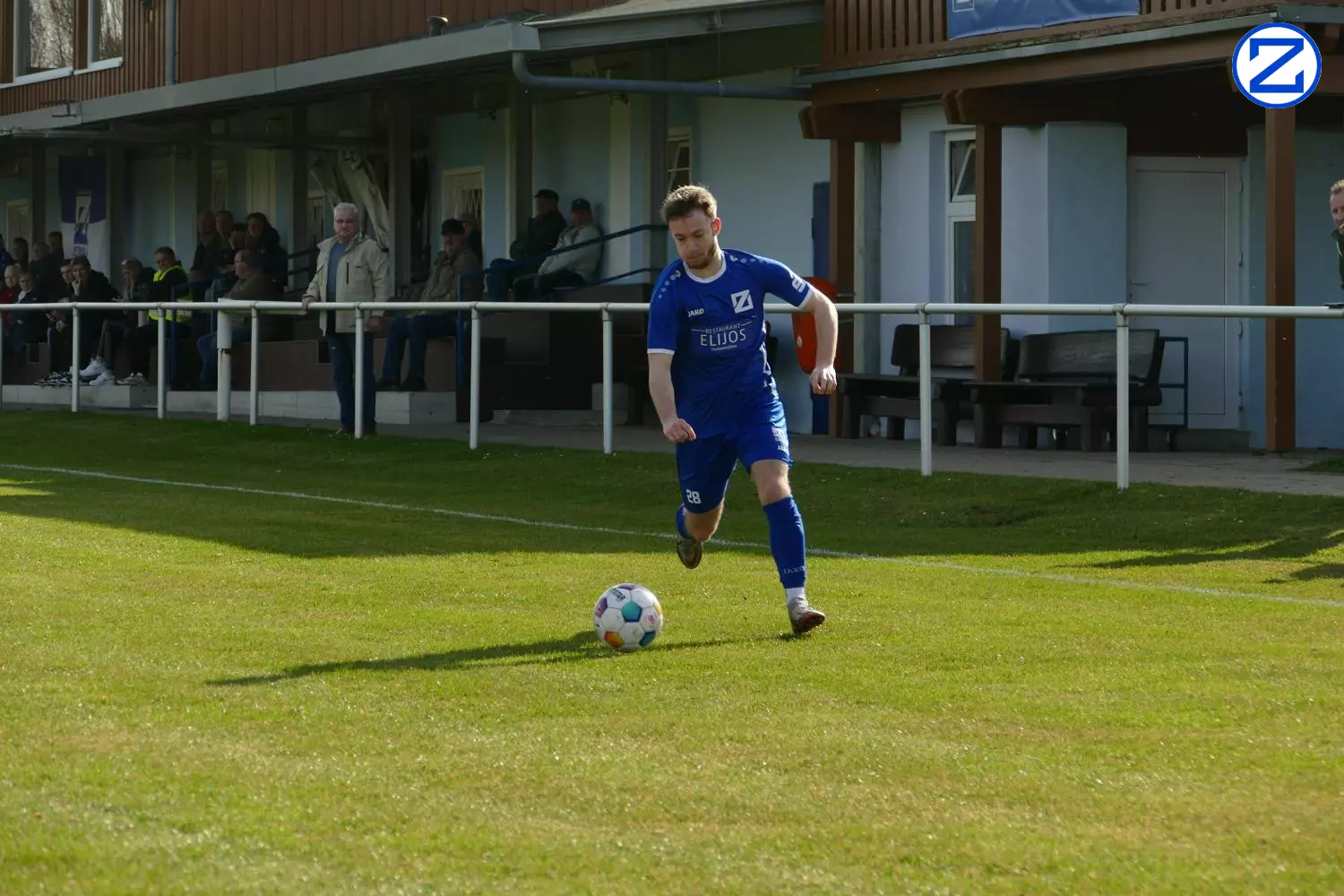 Bild: SV Blau-Weiß Zorbau - 1. FC Bitterfeld-Wolfen 1:6 (0:3) - Bitterfeld Wolfen015