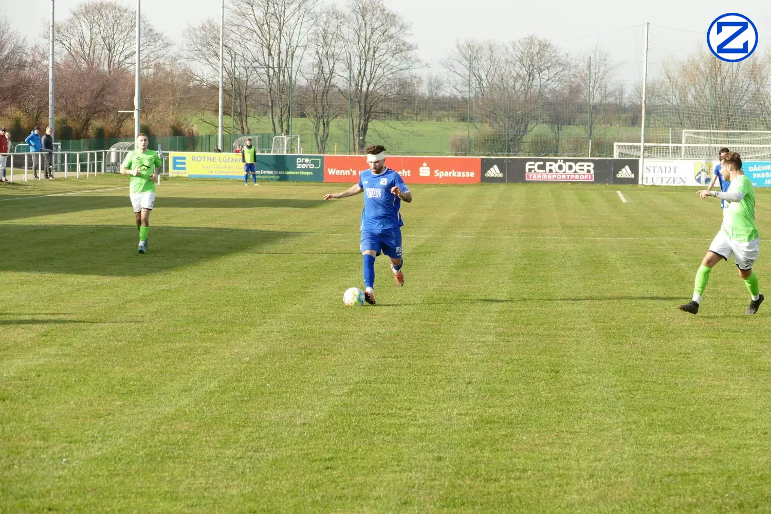 Bild: SV Blau-Weiß Zorbau - 1. FC Bitterfeld-Wolfen 1:6 (0:3) - Bitterfeld Wolfen038
