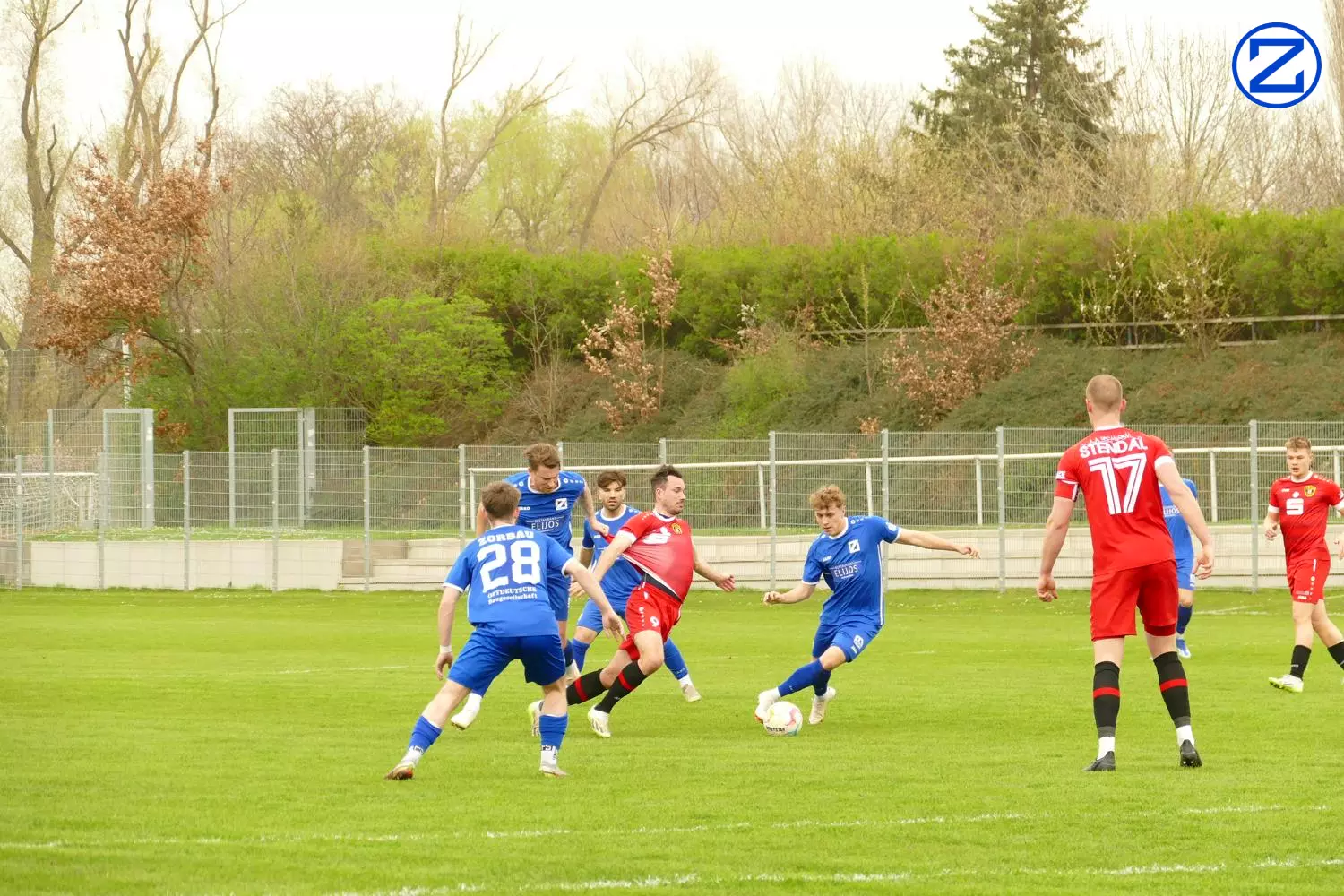 Bild: SV Blau-Weiß Zorbau - 1. FC Lok Stendal 3:1 (1:1) - Stendal004