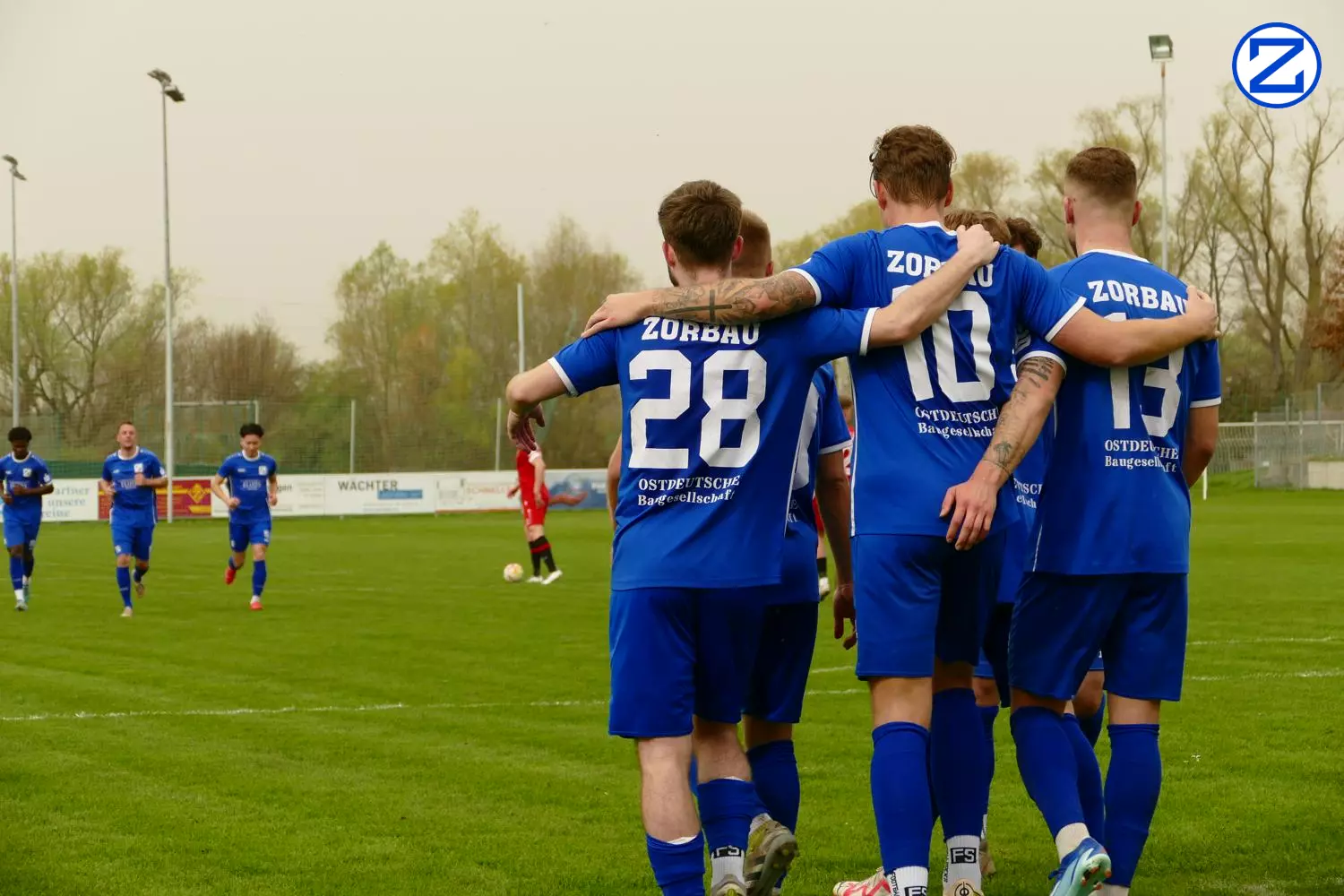 Bild: SV Blau-Weiß Zorbau - 1. FC Lok Stendal 3:1 (1:1) - Stendal007