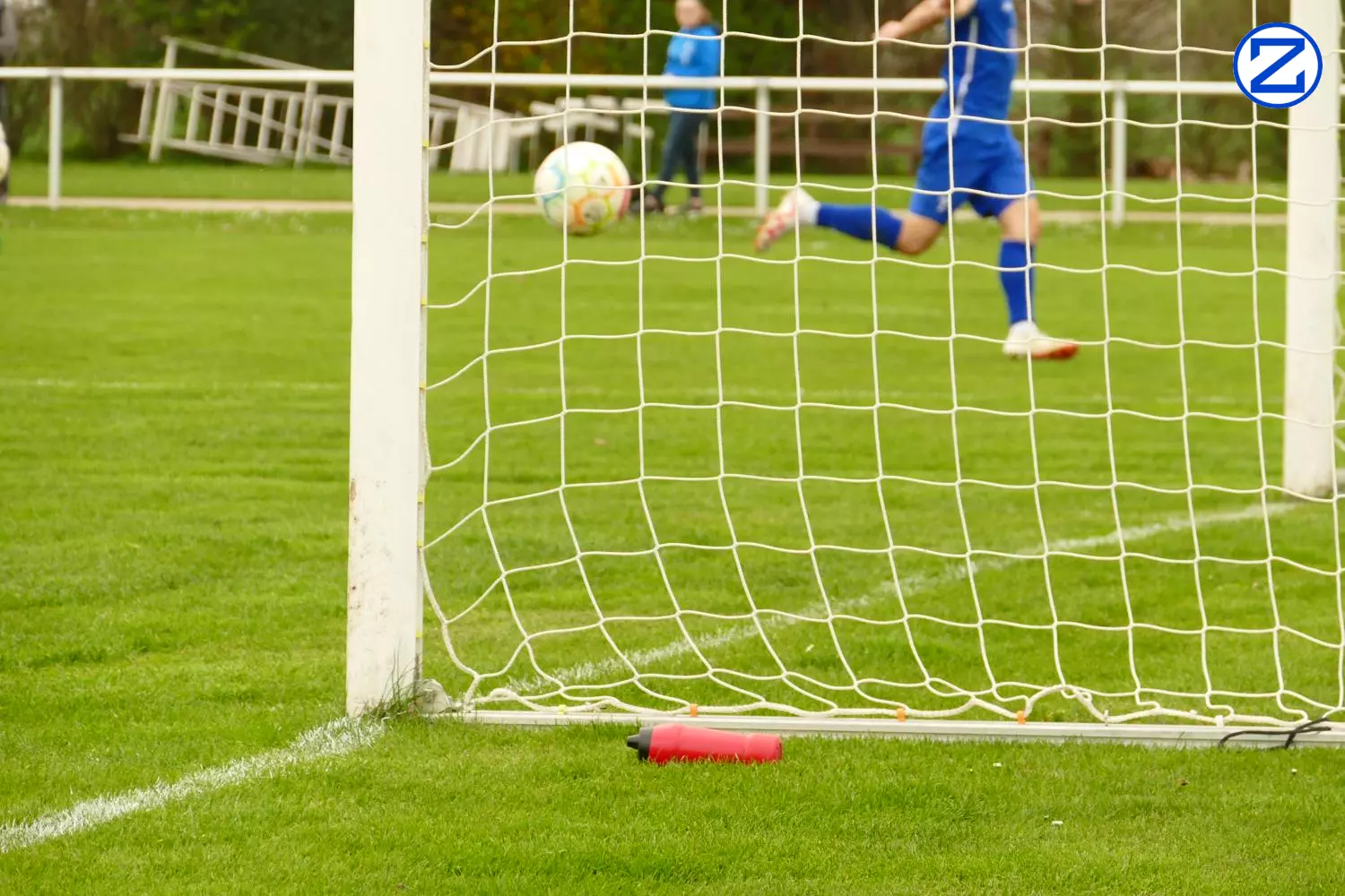 Bild: SV Blau-Weiß Zorbau - 1. FC Lok Stendal 3:1 (1:1) - Stendal016