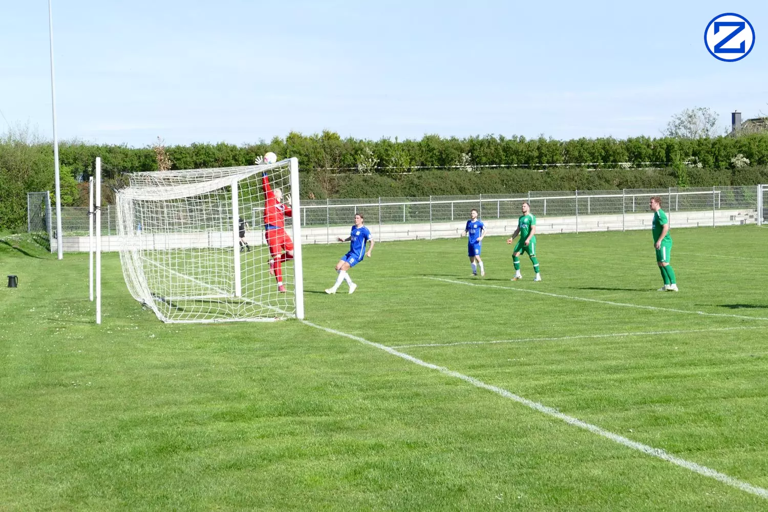 Bild: SV Blau-Weiß Zorbau - FSV Grün-Weiß Ilsenburg 6:1 (3:1) - Ilsenburg2003