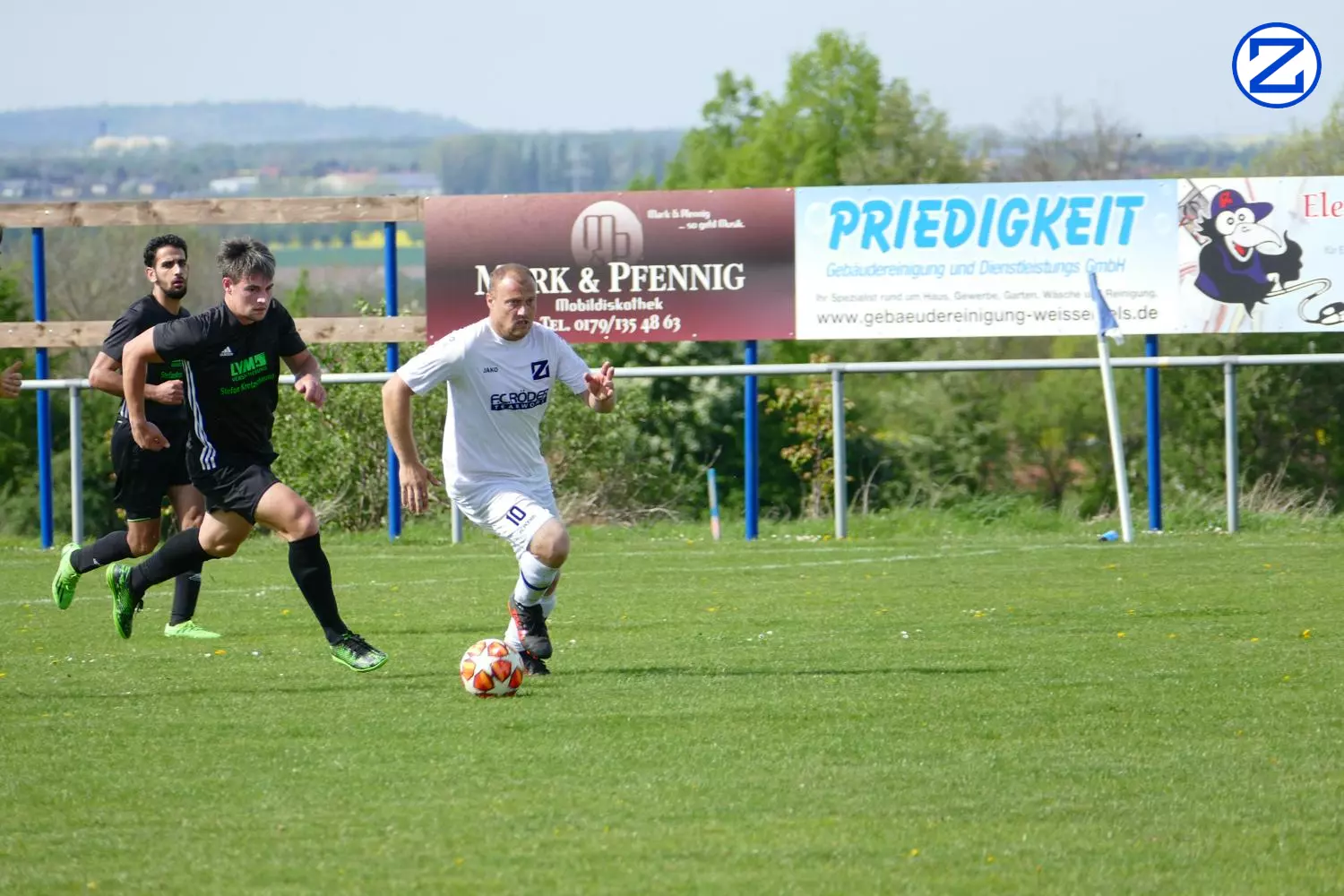 Bild: FSV Blau-Weiß Borau - SV Blau-Weiß Zorbau II - Borau005