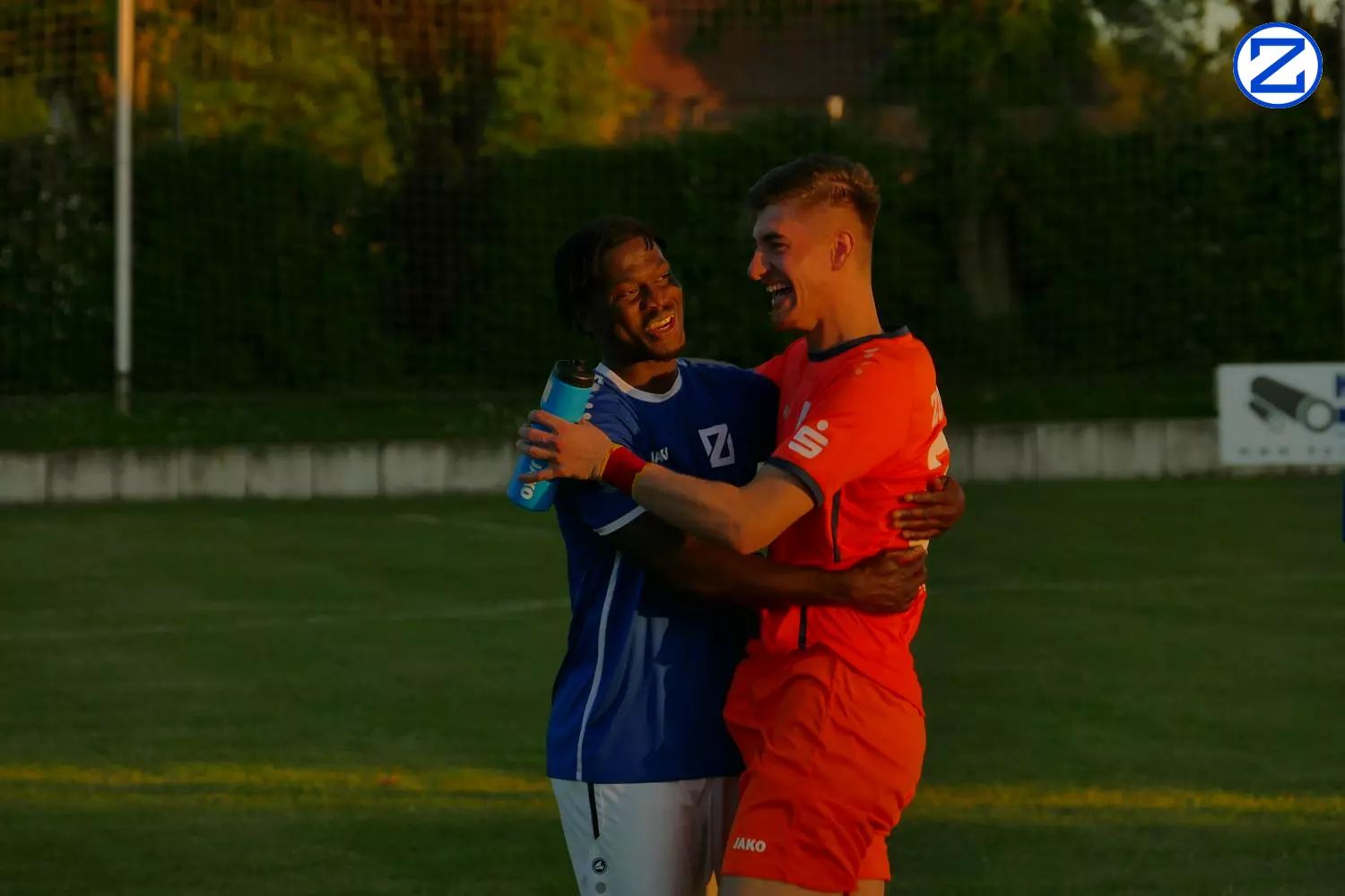 Bild: SV Blau-Weiß Zorbau - SG Rot-Weiß Thalheim 3:1 (0:1) - Sg Rot Weiss Thalheim 027