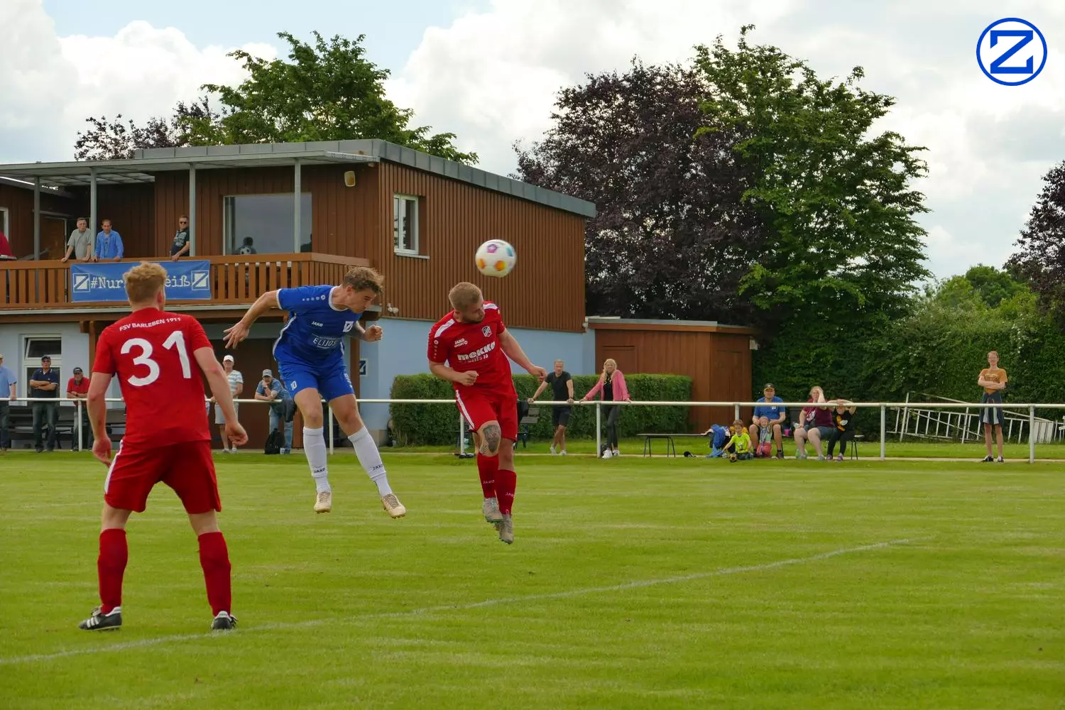 Bild: SV Blau-Weiß Zorbau - FSV Barleben 3:1 (1:1) - Fsv Barleben 012