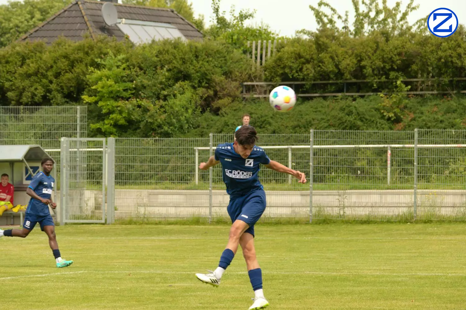 Bild: SV Blau-Weiß Zorbau - SV Jena-Zwätzen 2:1 (0:0) - Zwaetzen009