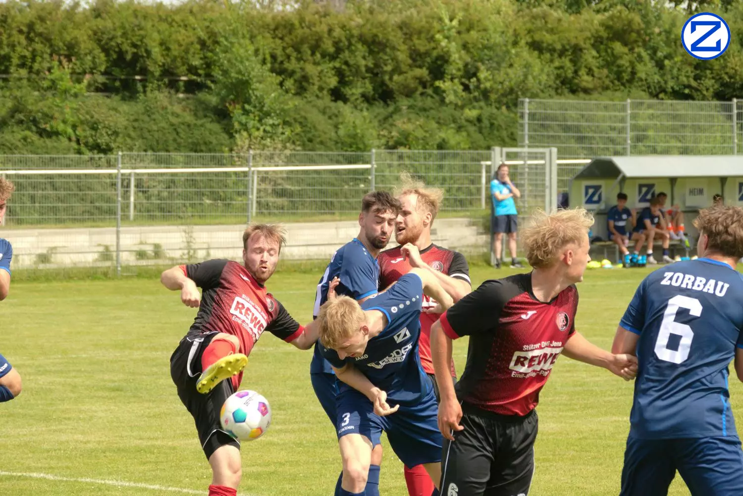 Bild: SV Blau-Weiß Zorbau - SV Jena-Zwätzen 2:1 (0:0) - Zwaetzen013