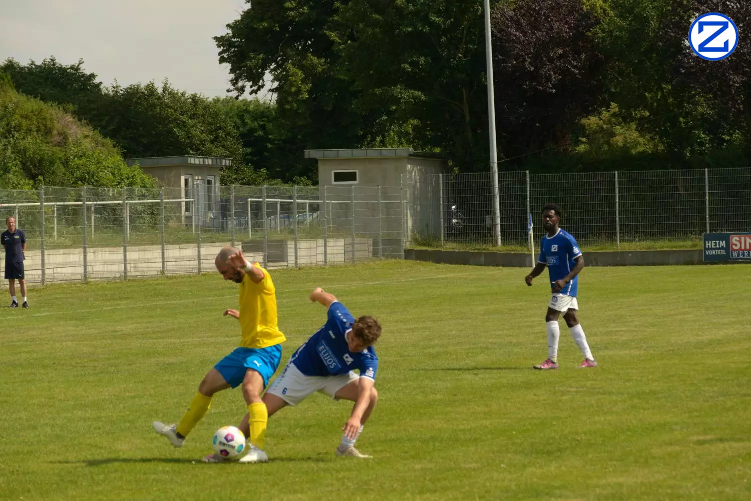 Bild: SV Blau-Weiß Zorbau - SG Taucha 99 0:1 - Taucha015