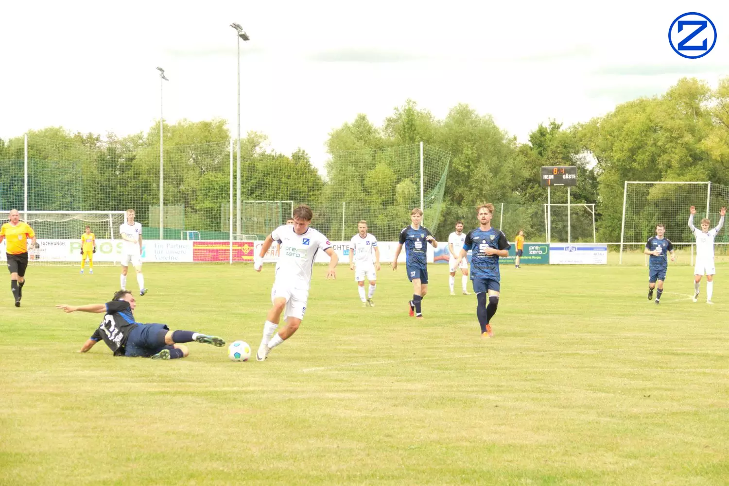 Bild: SV Blau-Weiß Zorbau - SV 09 Arnstadt 4:0 (2:0) - Arnstadt011