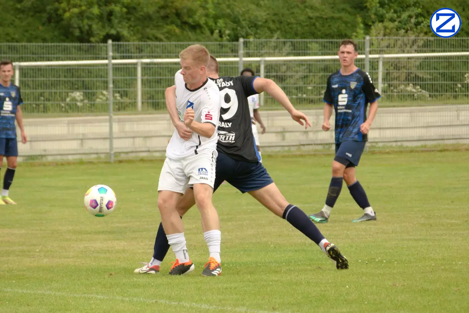 Bild: SV Blau-Weiß Zorbau - SV 09 Arnstadt 4:0 (2:0) - Arnstadt036