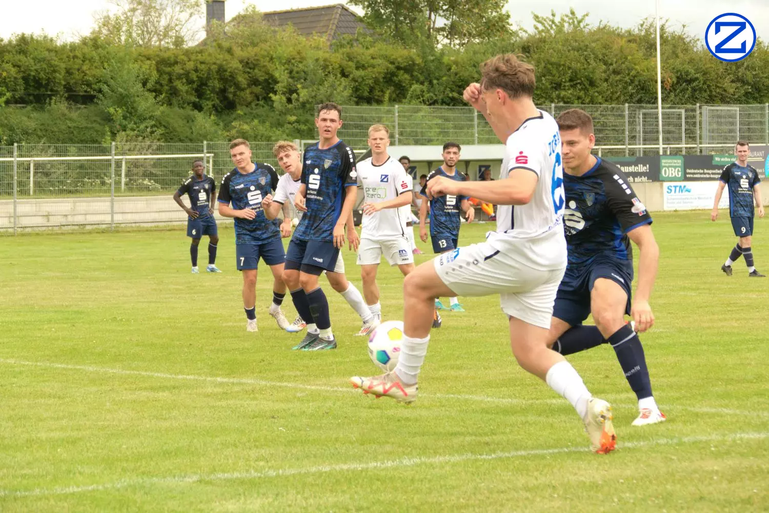 Bild: SV Blau-Weiß Zorbau - SV 09 Arnstadt 4:0 (2:0) - Arnstadt040