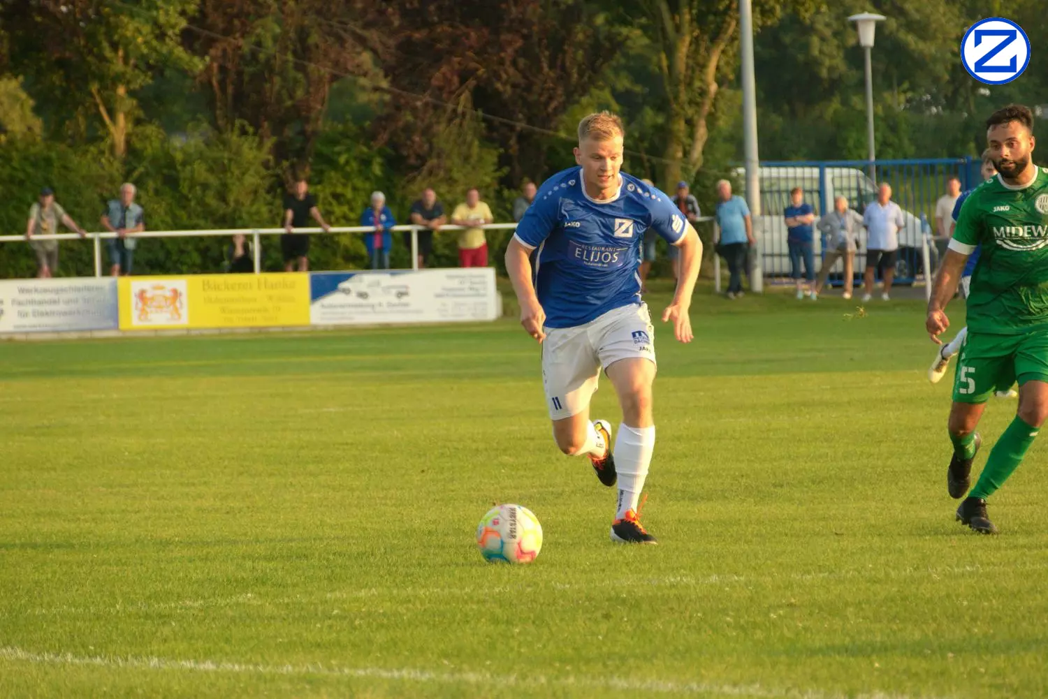 Bild: SV Blau-Weiß Zorbau - SG Union Sandersdorf 2:2 (2:0) - Sandersdorf012