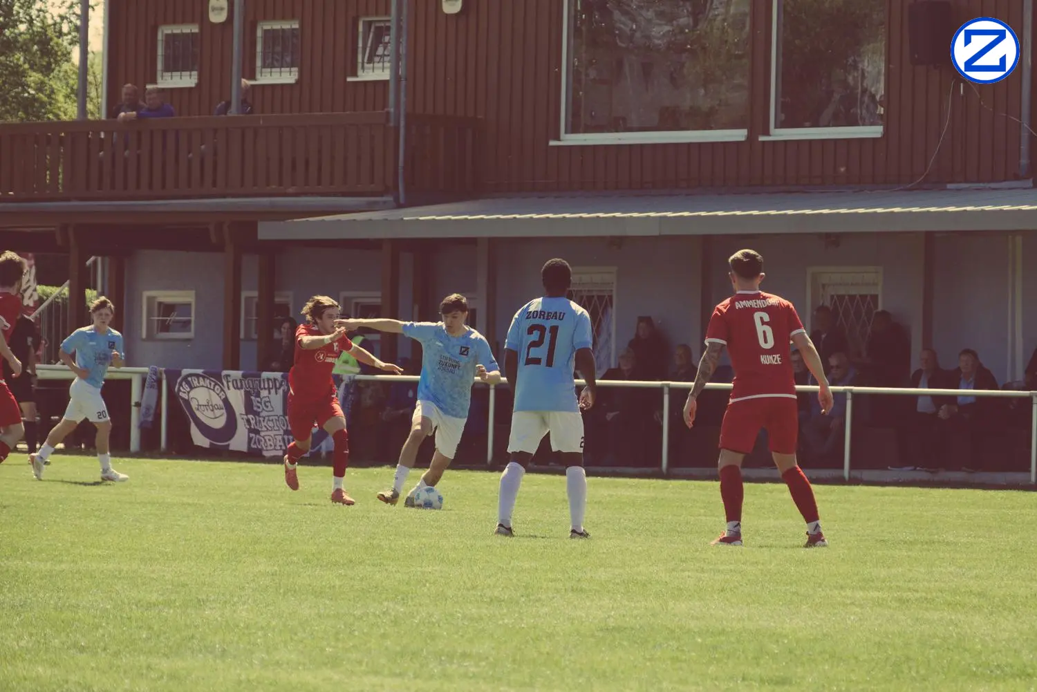 Bild: SV Blau-Weiß Zorbau - BSV Halle-Ammendorf 2:2 (0:0) - Ammendorf005